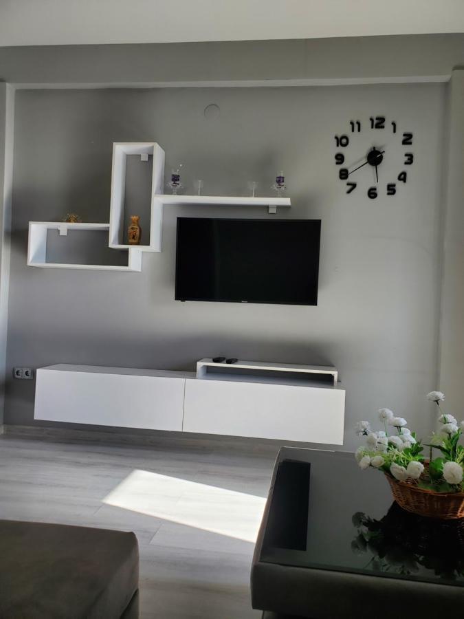 Cozy 1-Bedroom Unit In Tbilisi, With Amazing View Ngoại thất bức ảnh
